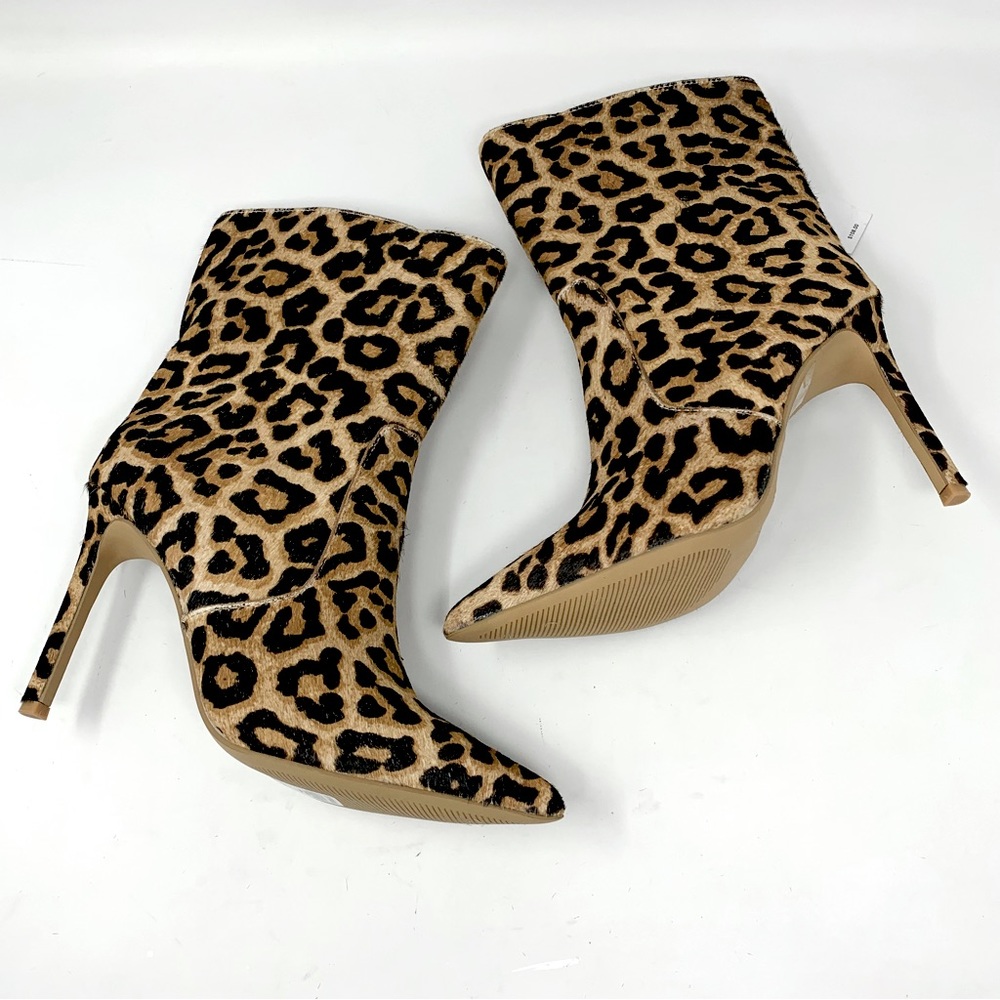 NWT $108 Express Genuine Calf Hair Leopard Side Zip Pointed Toe Ankle Boots 7 - Picture 3 of 10